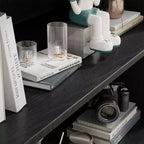 Armadietto con anta in vetro | Elegante, raffinato. Grande capacità di archiviazione, pratico e bello. Mantiene la casa in ordine.
